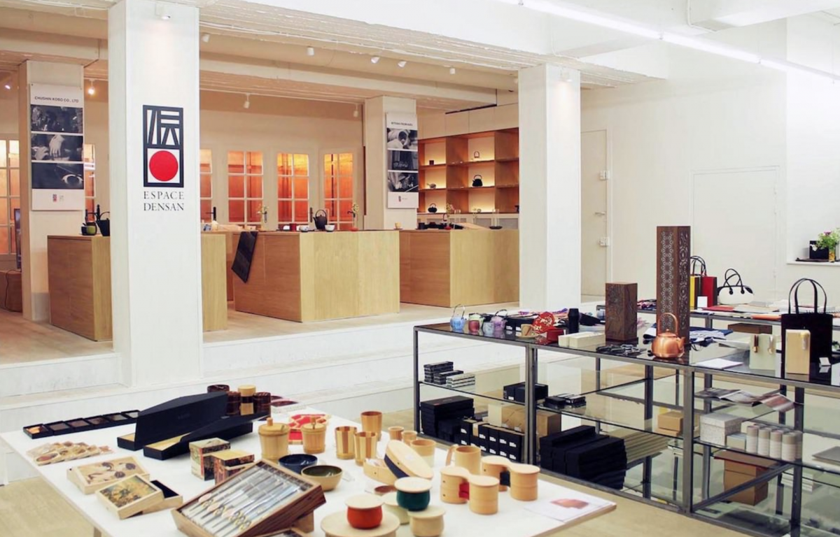 HIRAETHが関西の誇るCool Japan商品として認定。パリの街中へ。